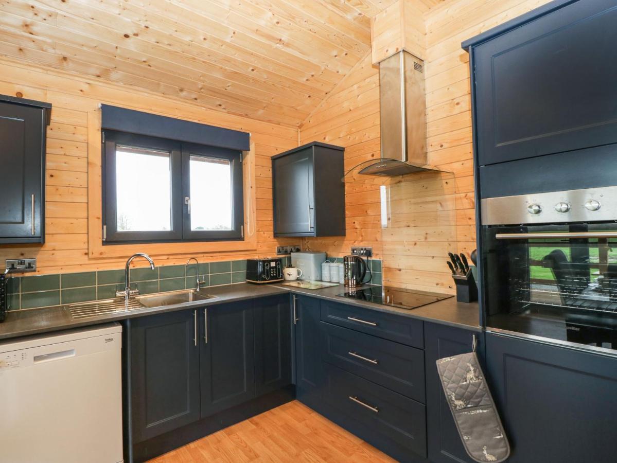 The Lodge At Crossroads Farm Бриджуотър Екстериор снимка